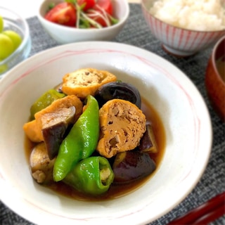 がんもと万願寺とうがらしとお茄子の甘辛煮